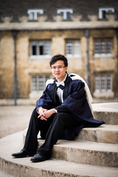 Cambridge University graduation portrait photography